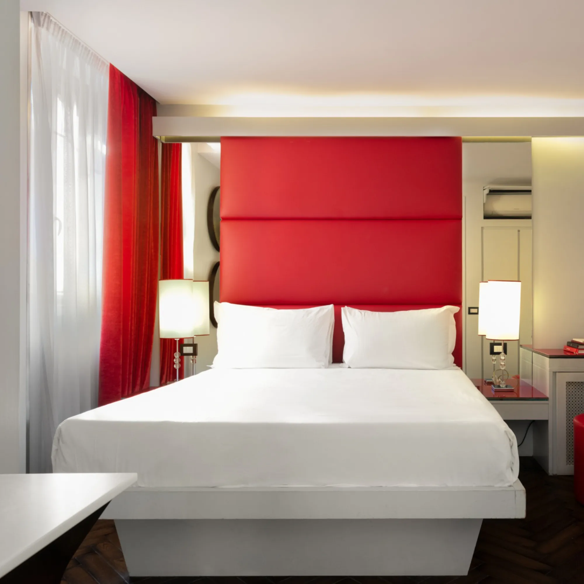 BDB-Rooms-Margutta-Roma-Camera-Deluxe-2-quadrata